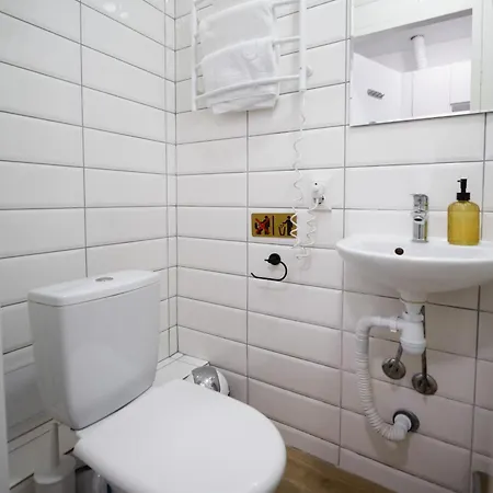 Apartment Myfreedom поруч із метро вокзальна