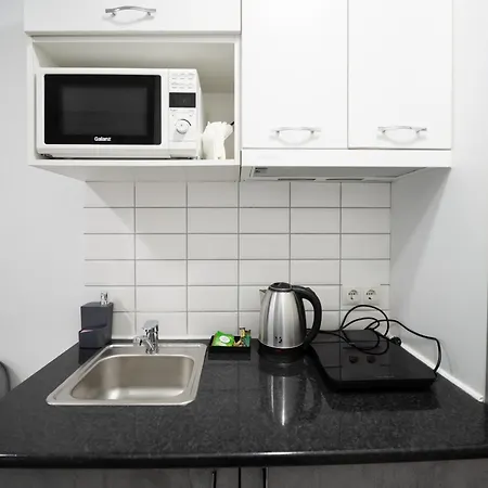 Apartment Myfreedom поруч із метро вокзальна Kiew