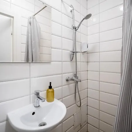 Apartment Myfreedom поруч із метро вокзальна *